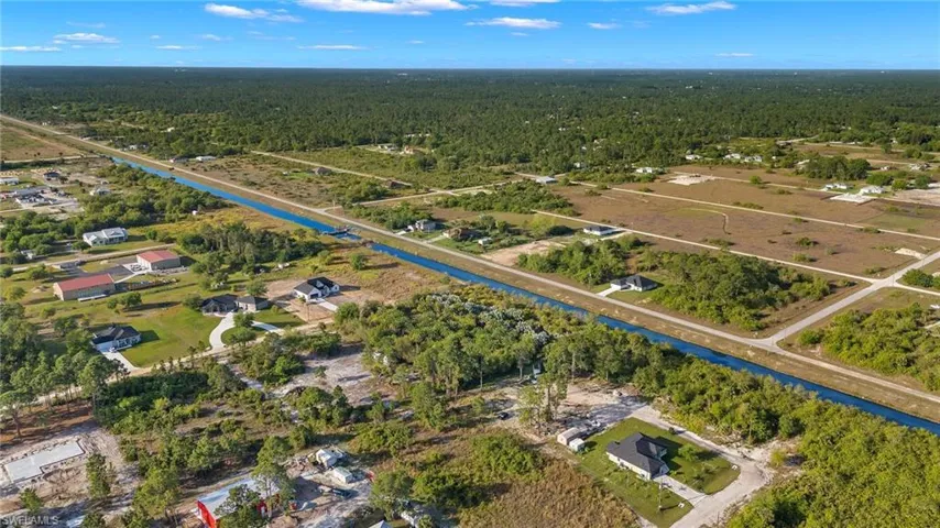 7896  14th  PL, Labelle, FL 33935