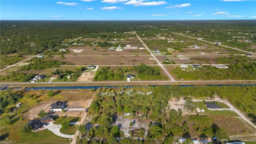 7896  14th  PL, Labelle, FL 33935