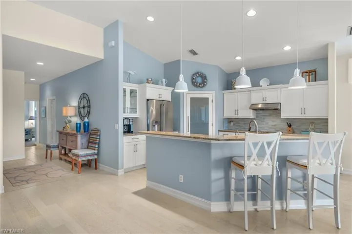 Breakfast bar in kitchen.