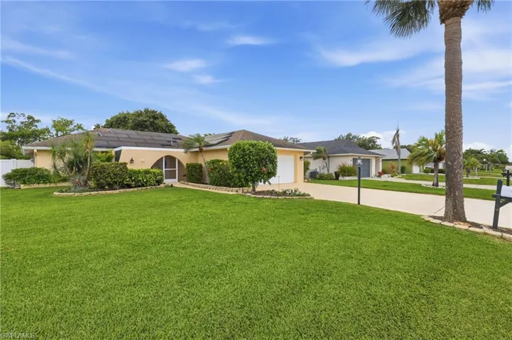 Expansive Front Yard of Home.
