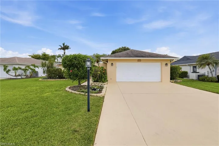 Extra-wide Driveway at 1579 Sautern Drive.