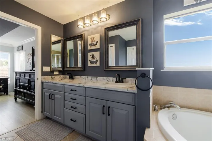 13859 Farnese Dr, Estero, Florida 33928