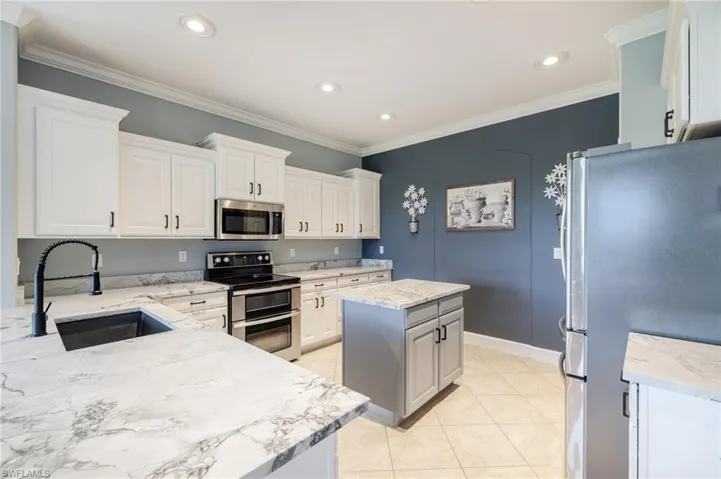 13859 Farnese Dr, Estero, Florida 33928
