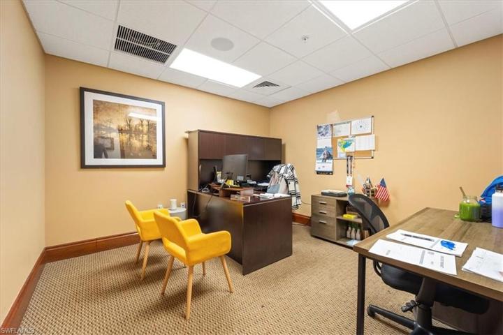 #109 OFFICE 5