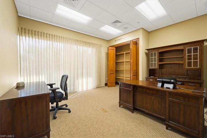 #110 OFFICE 2