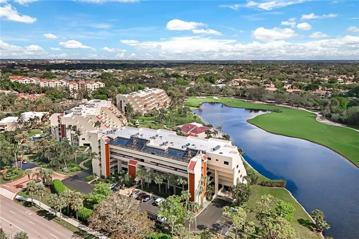 6300  Pelican Bay  BLVD, Naples, FL 34108