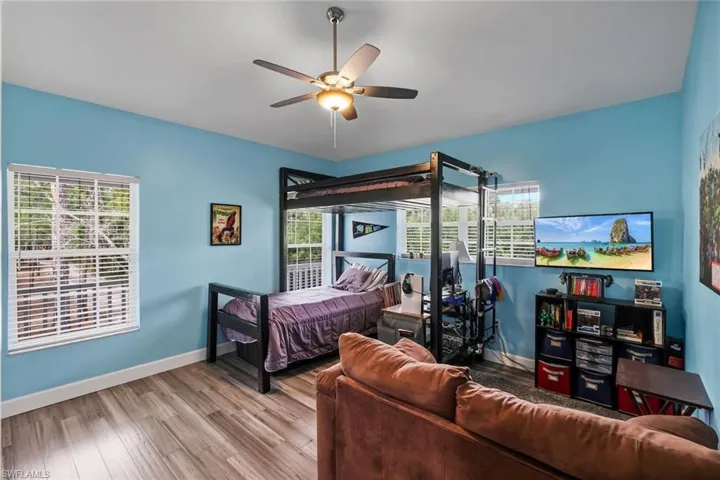 4210  7th NW AVE, Naples, FL 34119