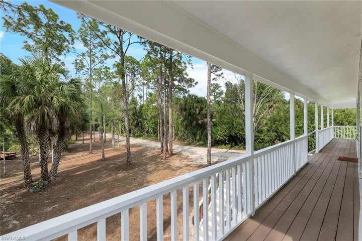 4210  7th NW AVE, Naples, FL 34119