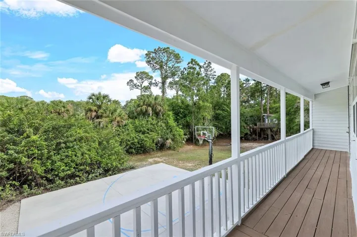4210  7th NW AVE, Naples, FL 34119