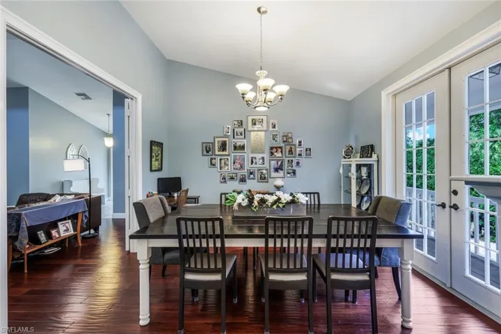 4210  7th NW AVE, Naples, FL 34119
