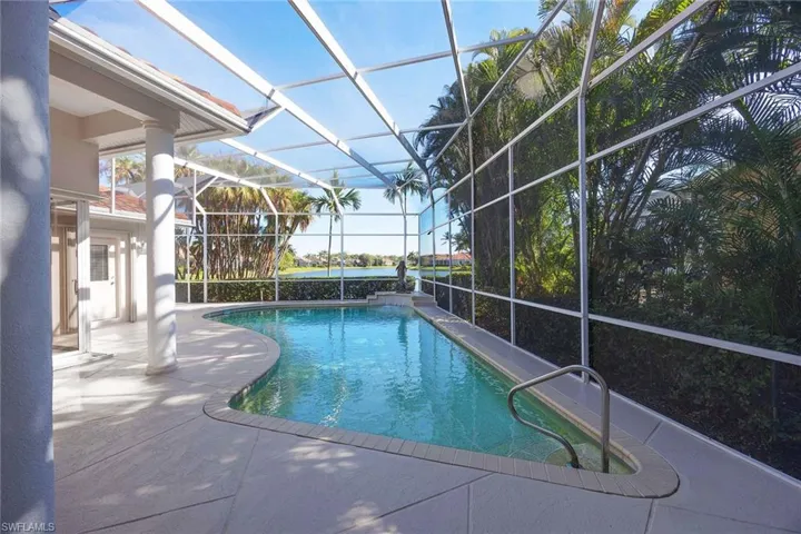 8909  Lely Island  CIR, Naples, FL 34113