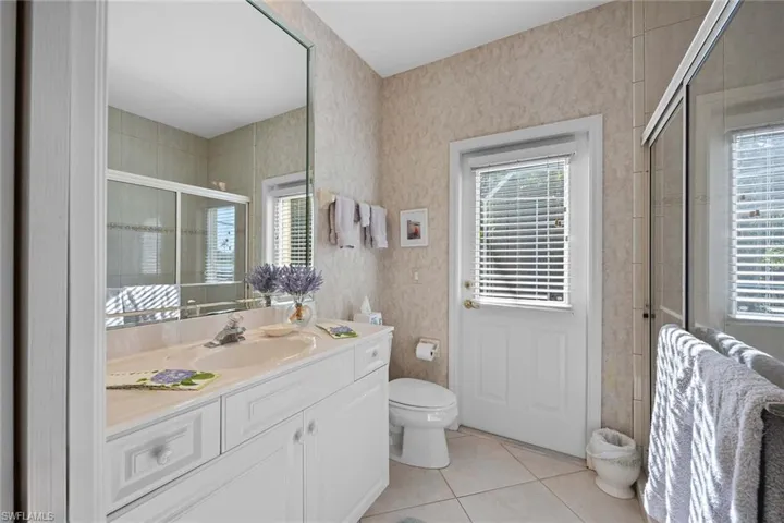 8909  Lely Island  CIR, Naples, FL 34113