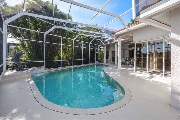 8909  Lely Island  CIR, Naples, FL 34113