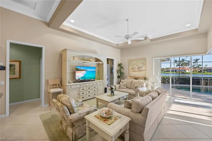 8909  Lely Island  CIR, Naples, FL 34113