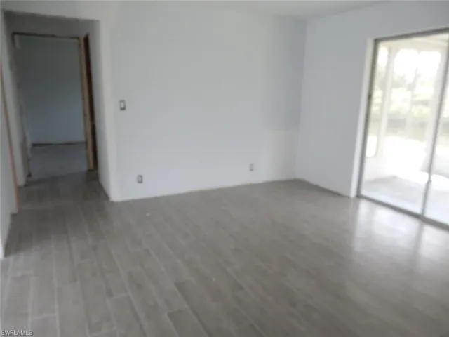 2076 Coral Point Dr, Cape Coral Fl 33990