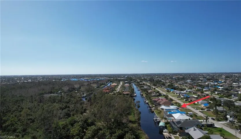 2076 Coral Point Dr, Cape Coral Fl 33990