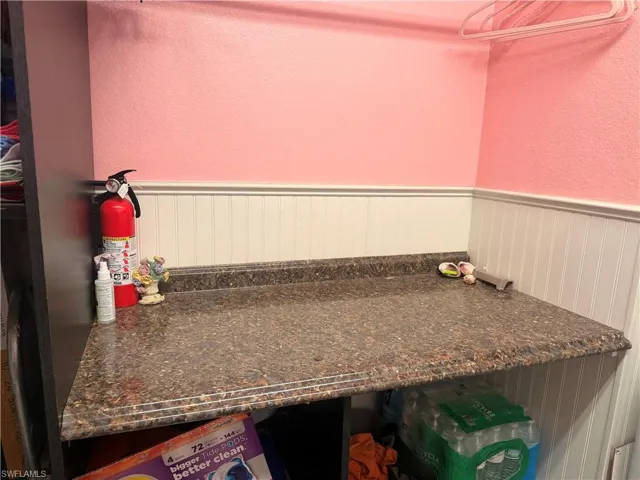 1385 Pine Ave, North Fort Myers, Florida 33917