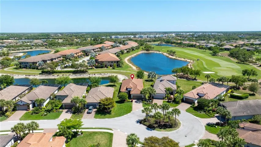 8814  Vaccaro  CT, Naples, FL 34119