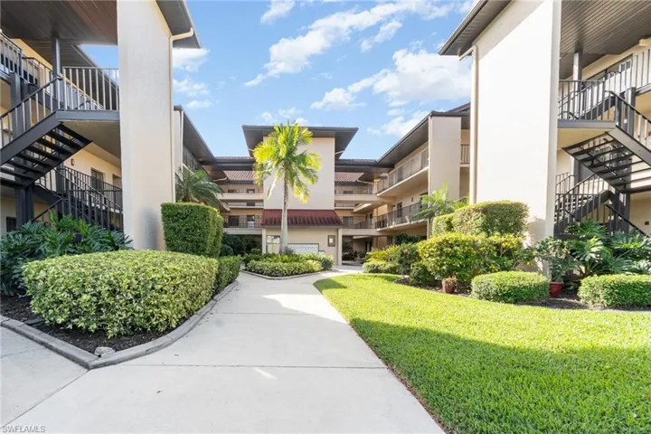 Surrounding condos within Terrace ll