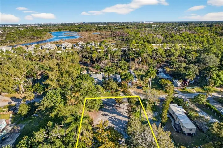 2596 Holly Ave, Naples, Florida 34112