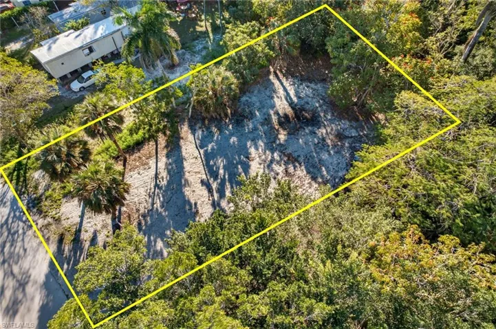 2596 Holly Ave, Naples, Florida 34112