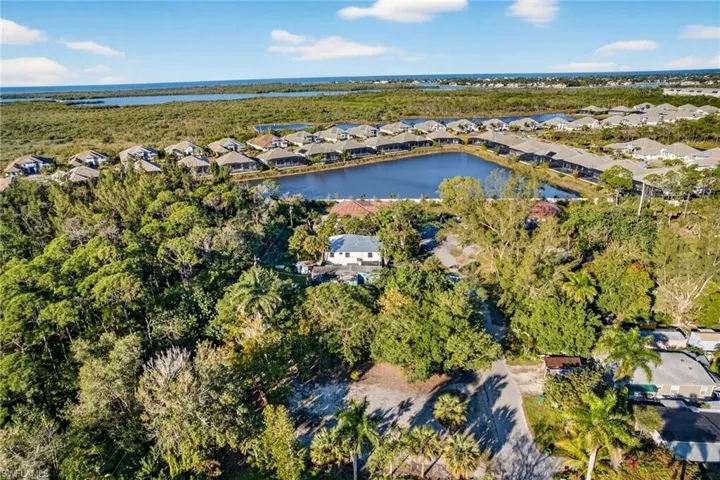 2596 Holly Ave, Naples, Florida 34112
