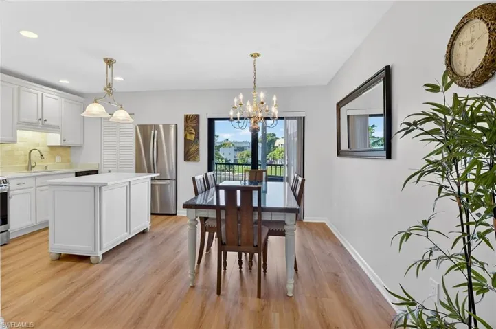 788 Park Shore Dr B22, Naples, Florida 34103
