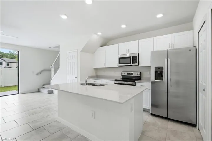 14032 Oviedo Pl, Fort Myers, Florida 33905