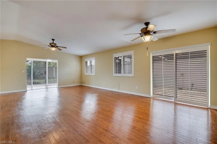 Open Floor Plan Dining/Living