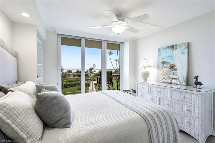 180 Seaview Ct 215, Marco Island, Florida 34145