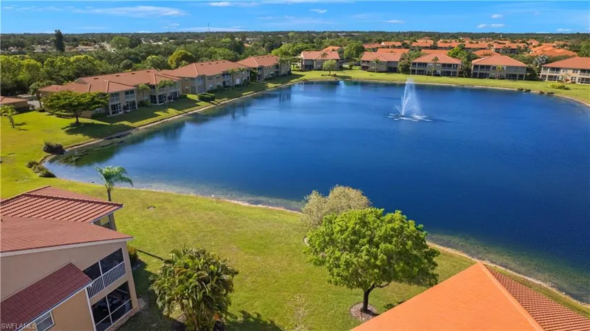 Stunning Lake Views with Fountain