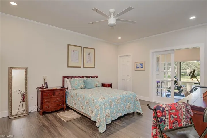 303  Arbor Lake  DR, Naples, FL 34110