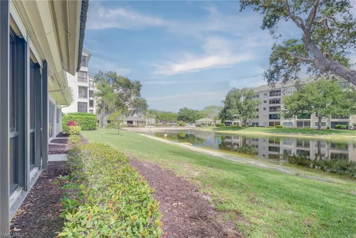303  Arbor Lake  DR, Naples, FL 34110