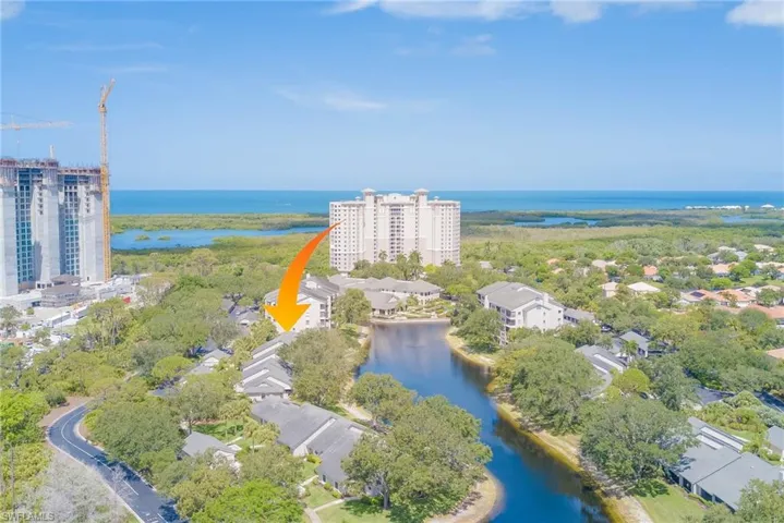 303  Arbor Lake  DR, Naples, FL 34110