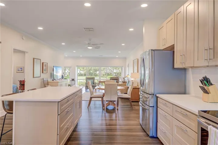 303  Arbor Lake  DR, Naples, FL 34110