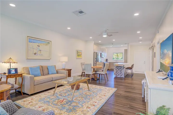 303  Arbor Lake  DR, Naples, FL 34110