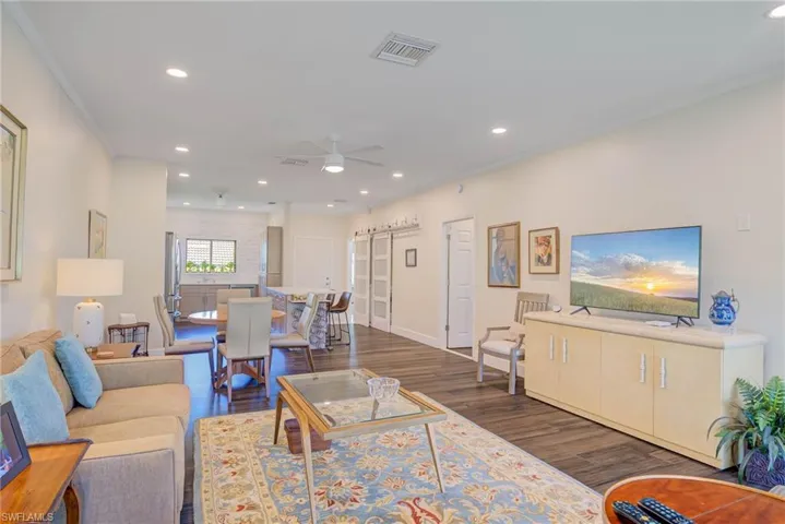 303  Arbor Lake  DR, Naples, FL 34110