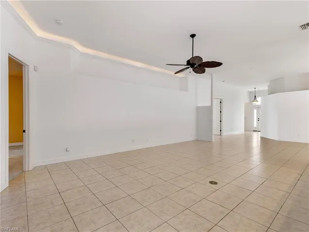 7222 Falcon Crest Ct, Fort Myers, Florida 33908