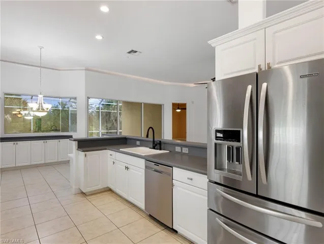 7222 Falcon Crest Ct, Fort Myers, Florida 33908
