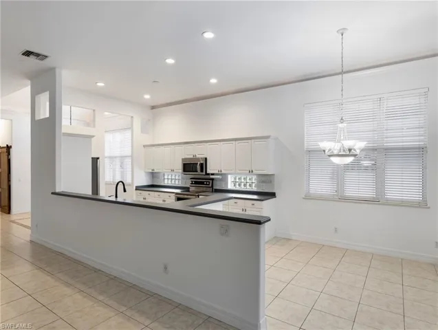 7222 Falcon Crest Ct, Fort Myers, Florida 33908