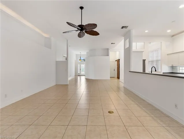 7222 Falcon Crest Ct, Fort Myers, Florida 33908