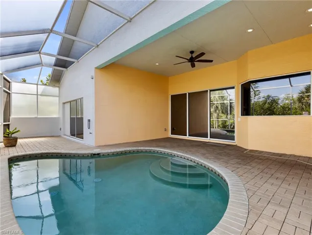 7222 Falcon Crest Ct, Fort Myers, Florida 33908