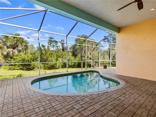 7222 Falcon Crest Ct, Fort Myers, Florida 33908