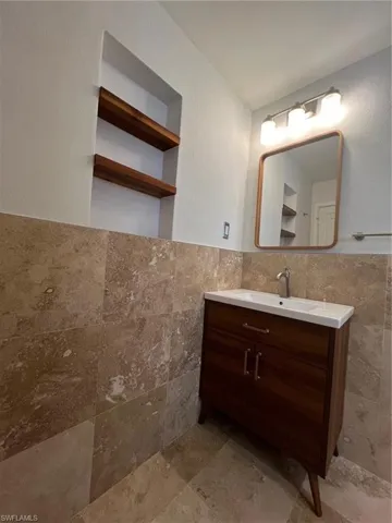 1532  Avalon  PL, Fort Myers, FL 33901