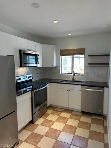 1532  Avalon  PL, Fort Myers, FL 33901