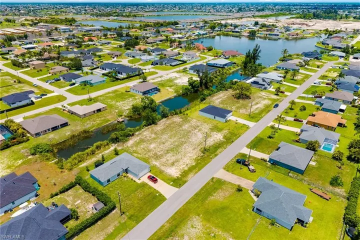 Flood Zone X, LOW RISK OF FLOODING.Situated on almost 1/4 of acre with city water, sewer, rectangular lot 10,019 sq ft lot (85 ft frontage X 125 ft depth.