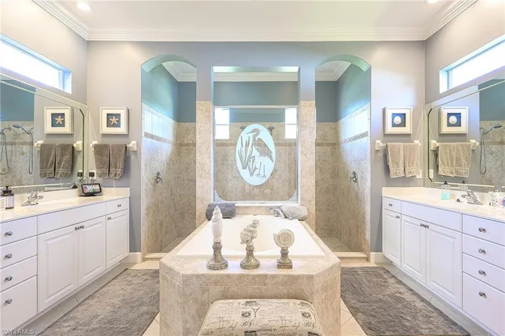 9020 Maverick Ct, Naples Fl 34113