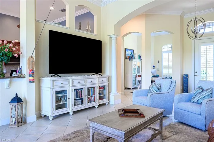 9020 Maverick Ct, Naples Fl 34113