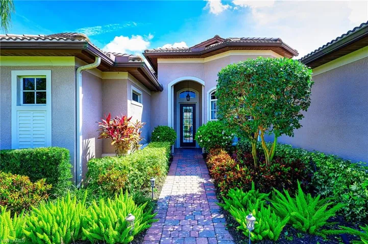 9020 Maverick Ct, Naples Fl 34113