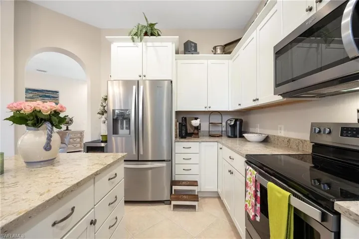 6034  Shallows  WAY, Naples, FL 34109